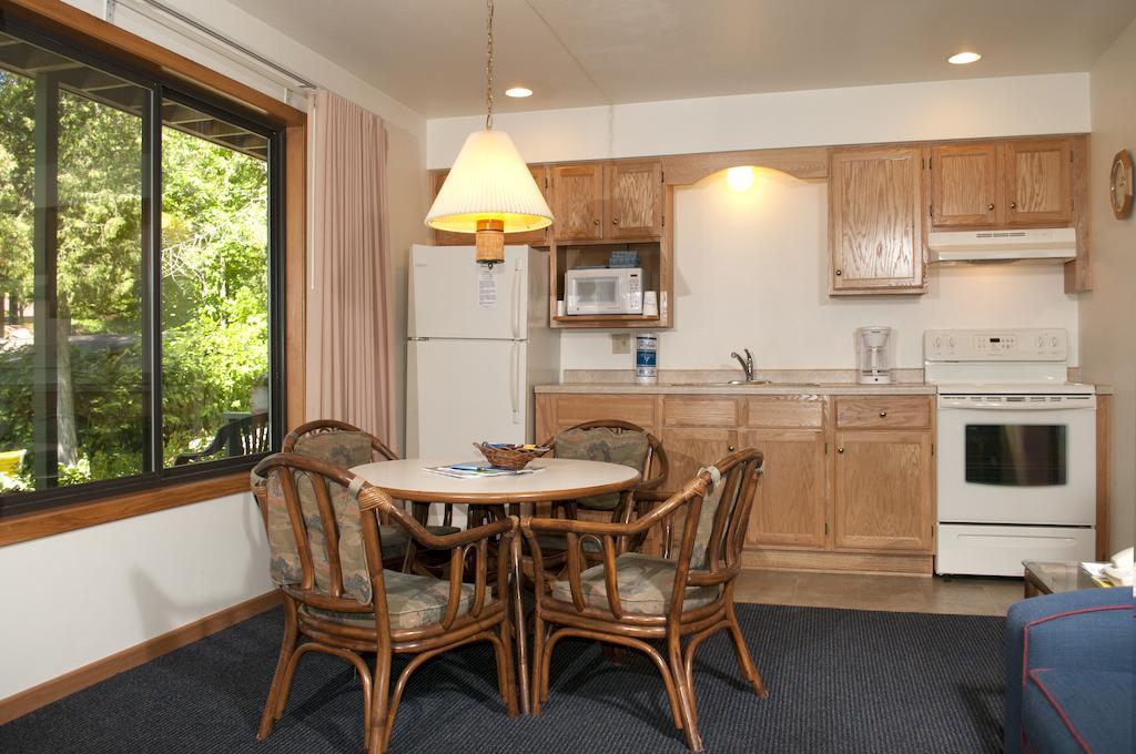 The Shallows Resort Egg Harbor Bagian luar foto