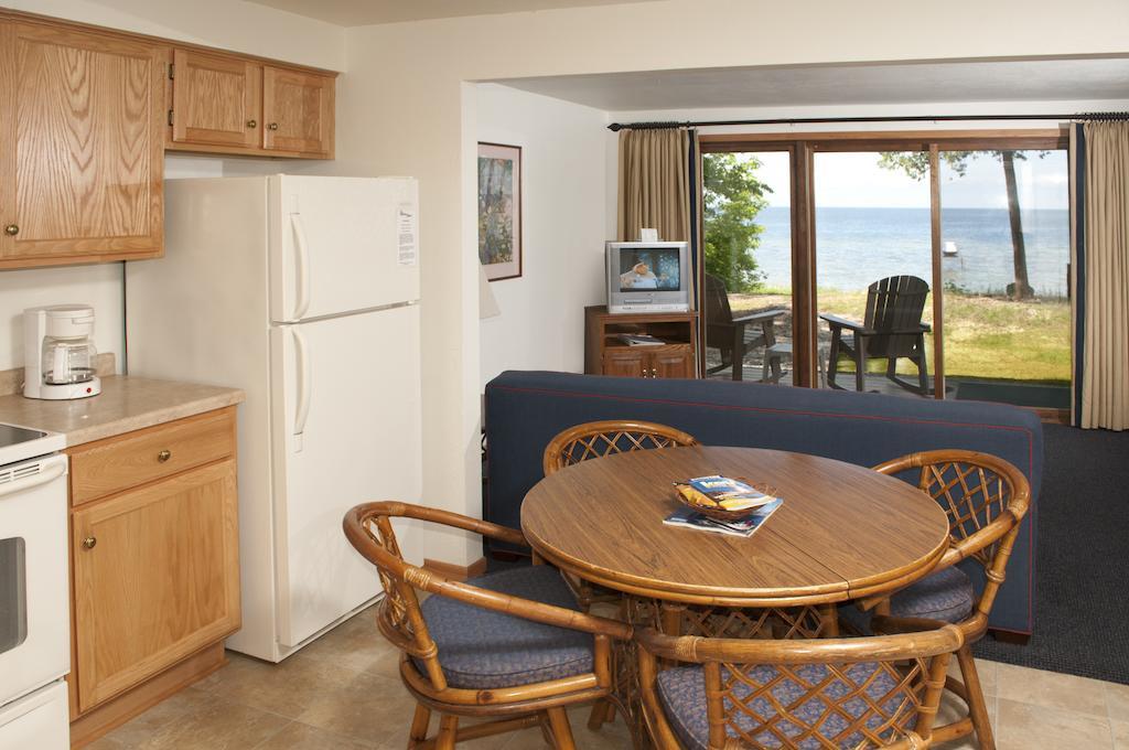 The Shallows Resort Egg Harbor Bagian luar foto