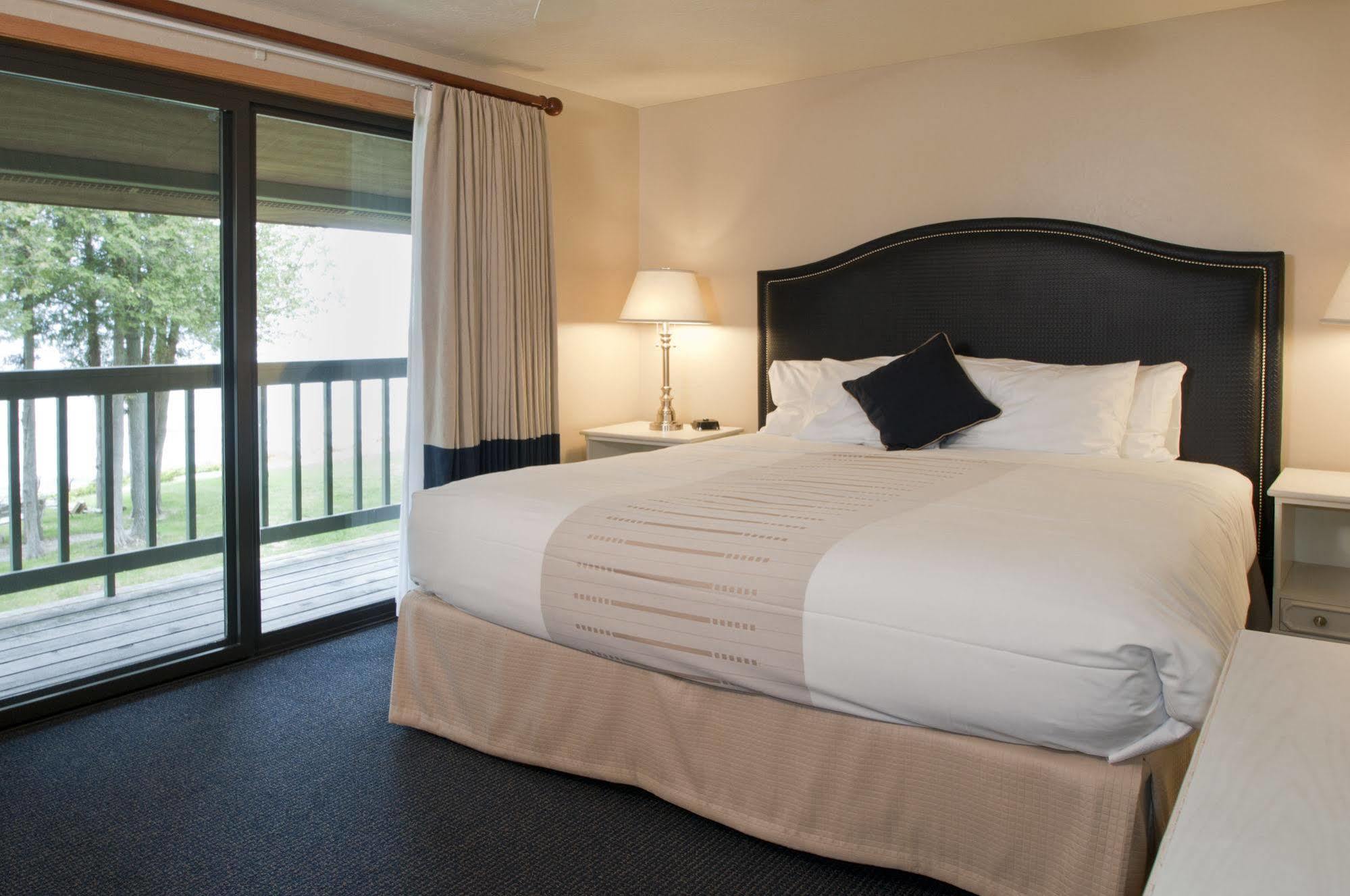 The Shallows Resort Egg Harbor Bagian luar foto