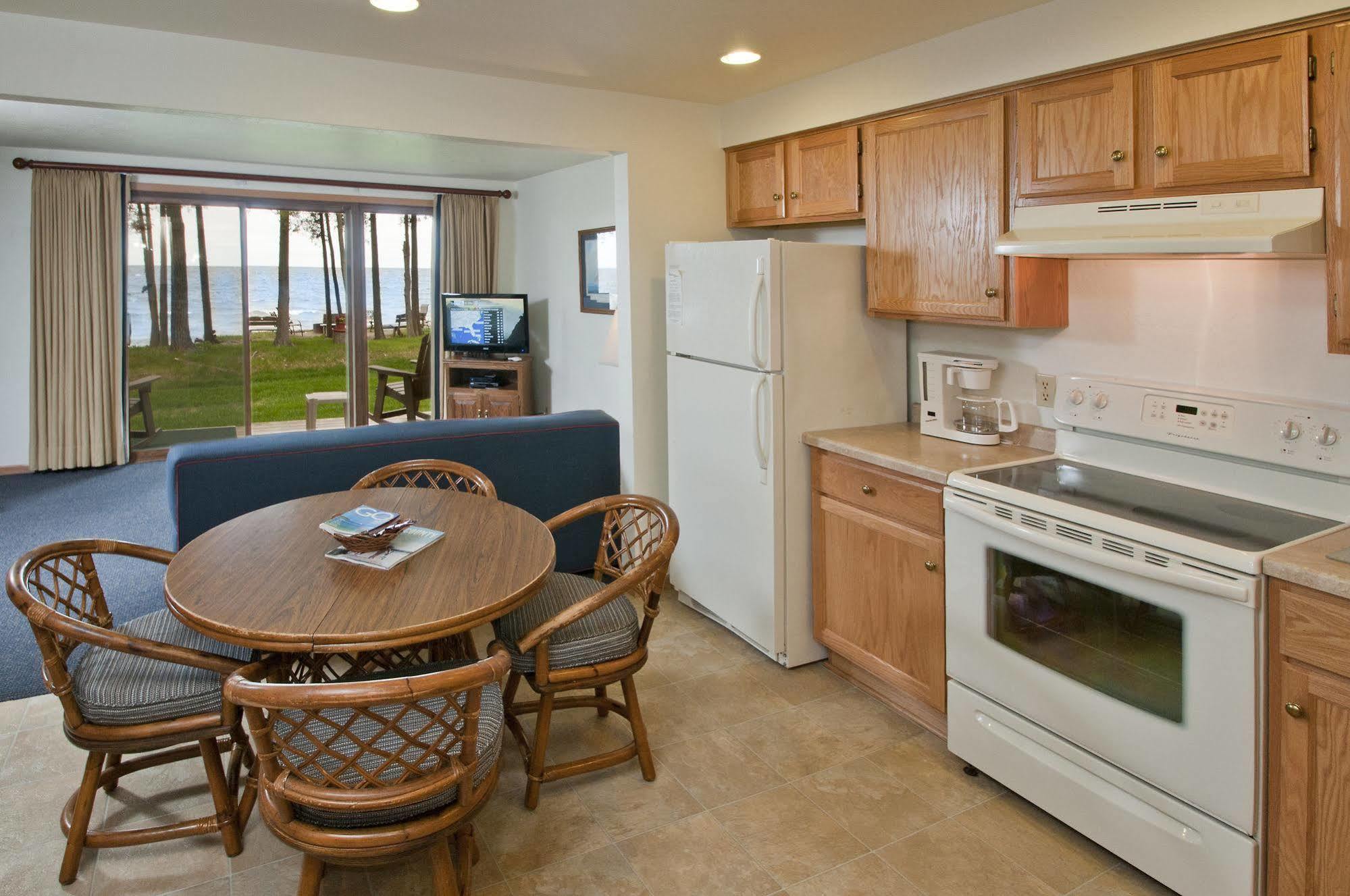 The Shallows Resort Egg Harbor Bagian luar foto